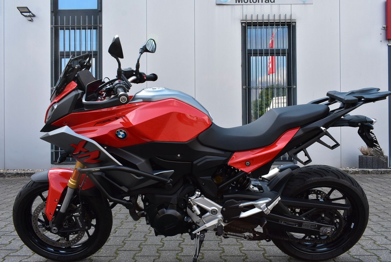 BMW F 900 XR