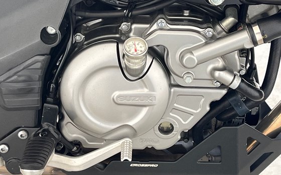 Gebrauchtmotorrad Suzuki V-Strom 650 - Bild 11