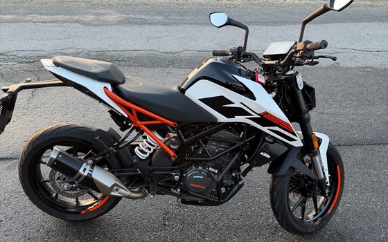 Gebrauchtmotorrad KTM 125 Duke - Bild 3