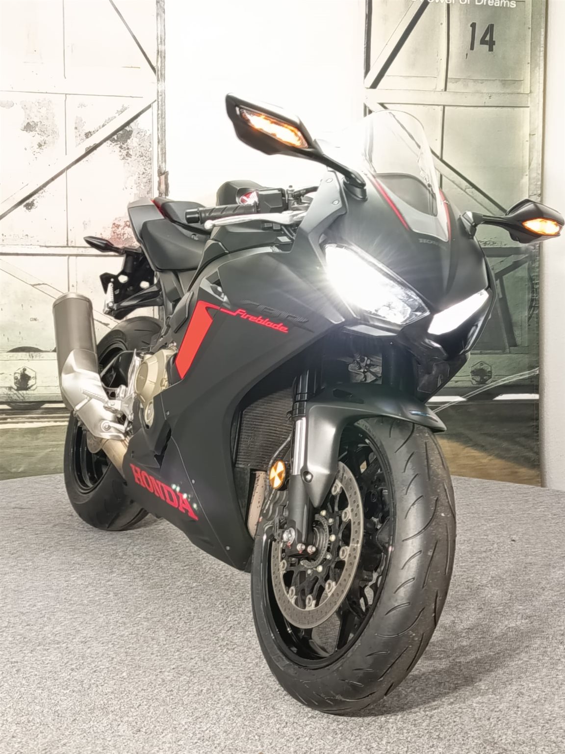 Honda CBR1000RR Fireblade