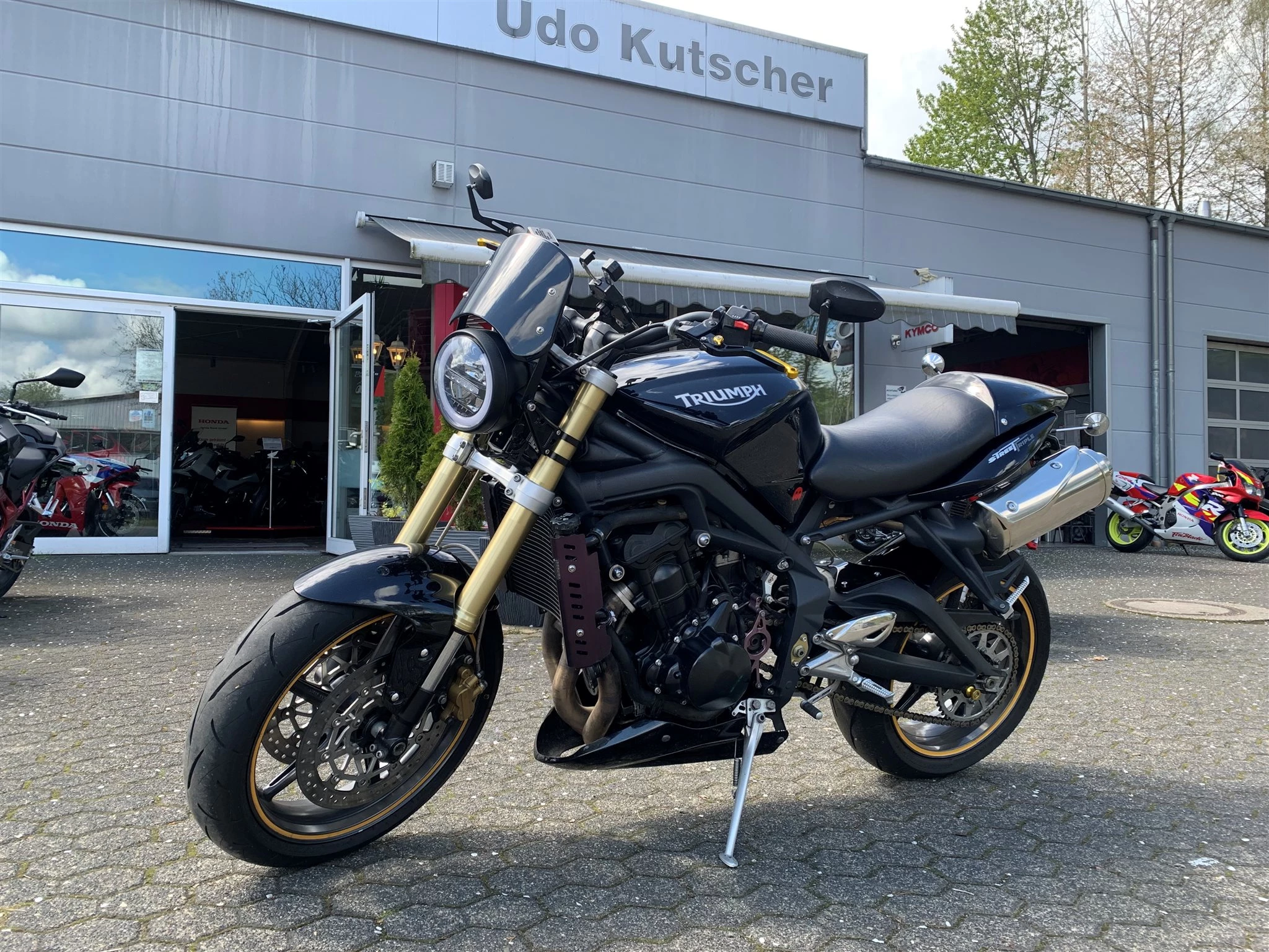 Triumph Street Triple