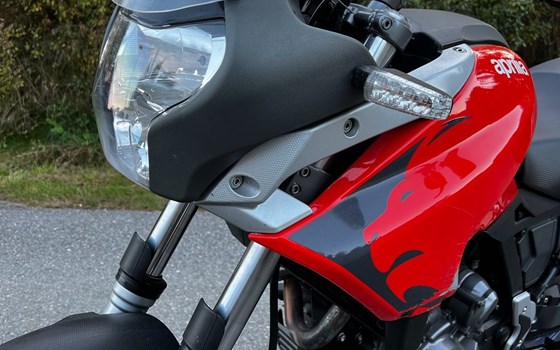 Gebrauchtmotorrad Aprilia Pegaso 650 Strada - Bild 6