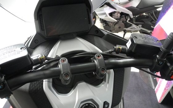 Neufahrzeug Aprilia SR GT 400 - Bild 4