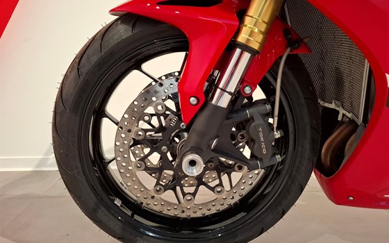 Gebrauchtmotorrad Honda CBR1000RR Fireblade - Bild 5