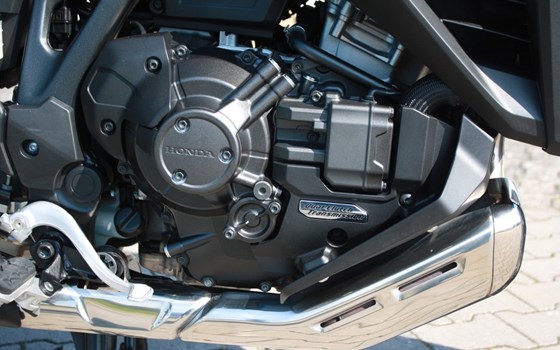 Gebrauchtmotorrad Honda NT1100 DCT - Bild 10