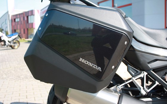 Gebrauchtmotorrad Honda NT1100 DCT - Bild 12