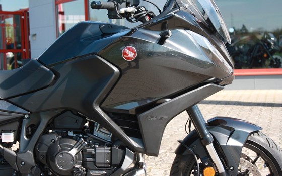 Gebrauchtmotorrad Honda NT1100 DCT - Bild 5