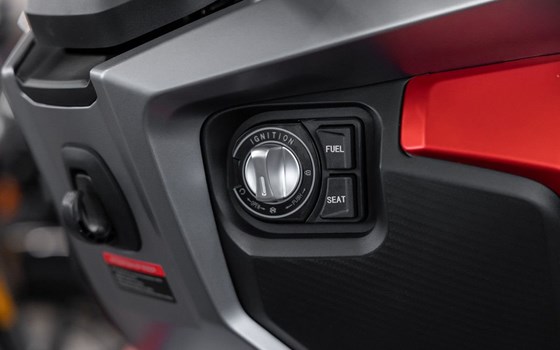 Neufahrzeug Voge SR1 ADV 125 ABS TCS - Bild 16