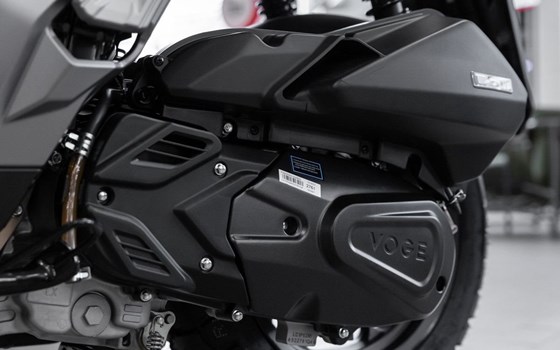 Neufahrzeug Voge SR1 ADV 125 ABS TCS - Bild 17