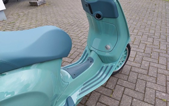 Neufahrzeug Vespa Primavera 125 S - Bild 9