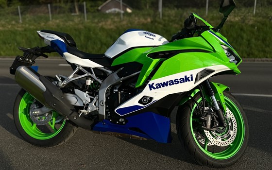 Offerta Kawasaki Ninja ZX-4RR 40th Anniversary Edition - Immagine 13