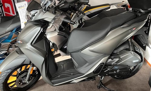 Voge SR16 125 ABS TCS