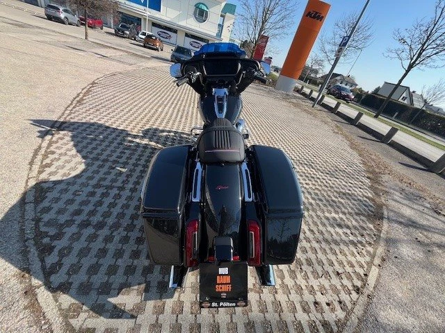 Harley-Davidson Street Glide FLHX (Midnight Ember/Chrome Finish) - Bild 8