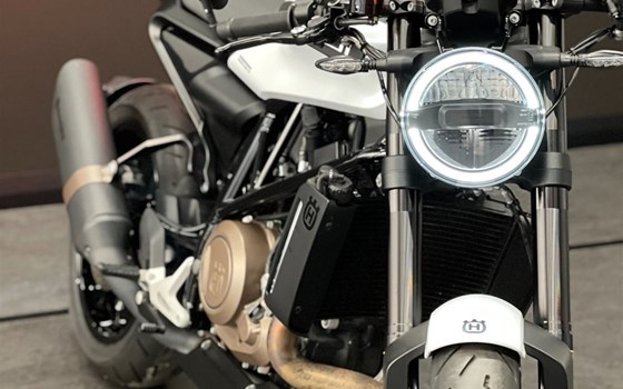 Gebrauchtmotorrad Husqvarna Vitpilen 701 - Bild 13