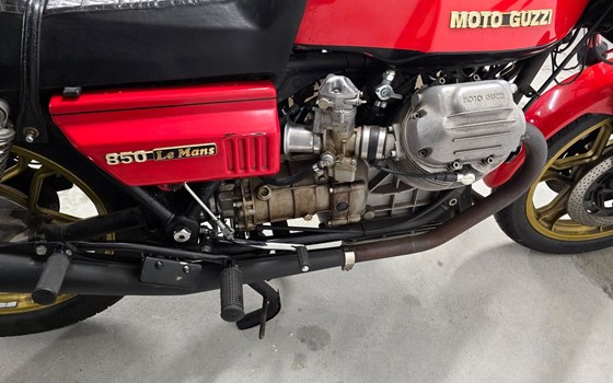 Gebrauchtmotorrad Moto Guzzi Le Mans I - Bild 8