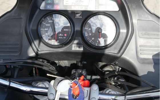 Gebrauchtmotorrad Honda XL 1000 V Varadero - Bild 17