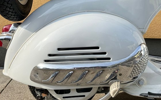 Gebrauchtmotorrad Vespa 125 - Bild 4