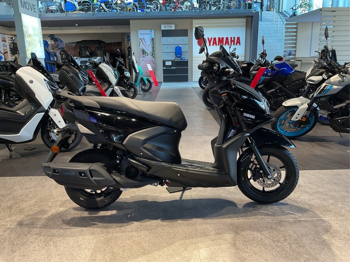 Yamaha RayZR