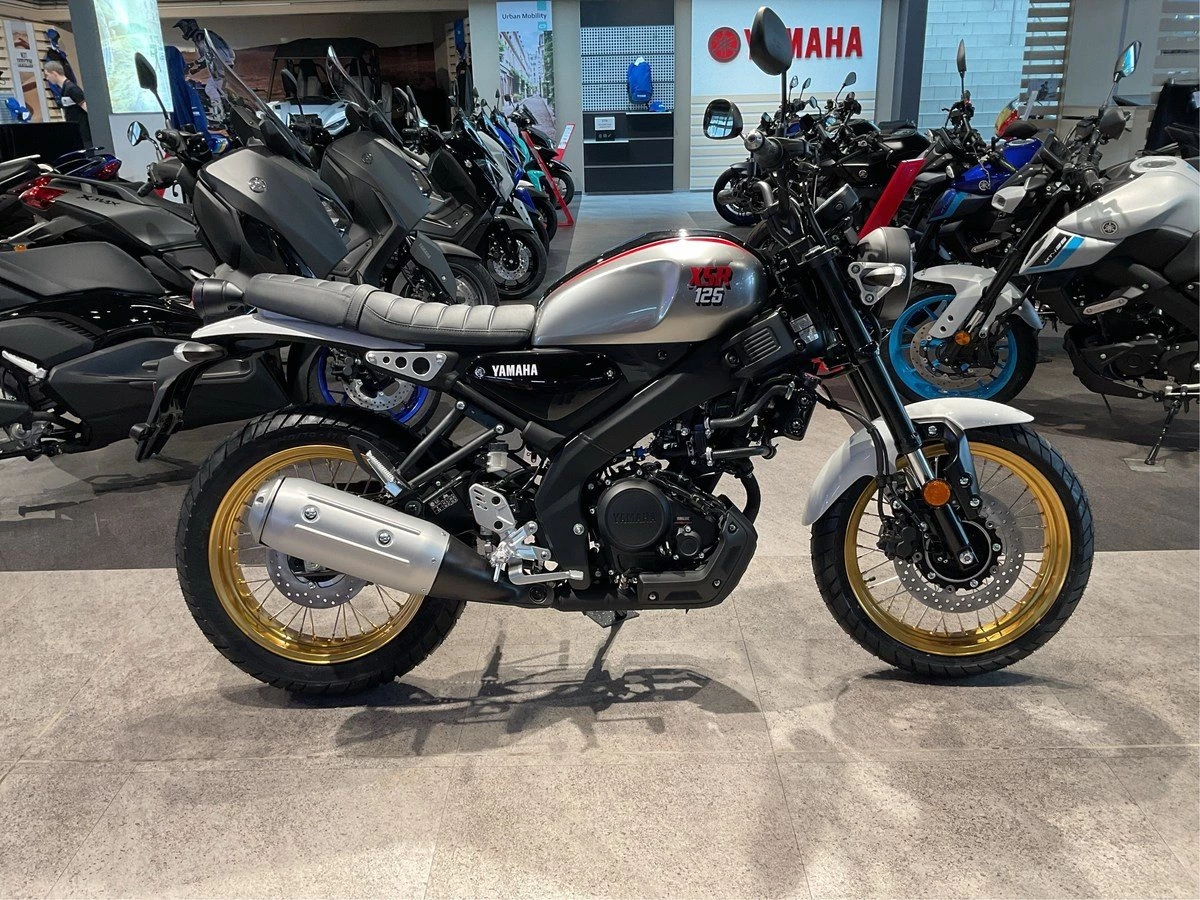 Yamaha XSR125 Legacy