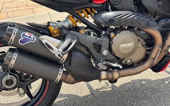 Gebrauchtmotorrad Ducati Monster 1200 S - Bild 8