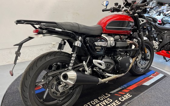 Gebrauchtmotorrad Triumph Speed Twin 1200 - Bild 10