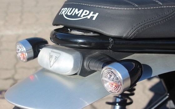 Gebrauchtmotorrad Triumph Speed Twin 1200 - Bild 10