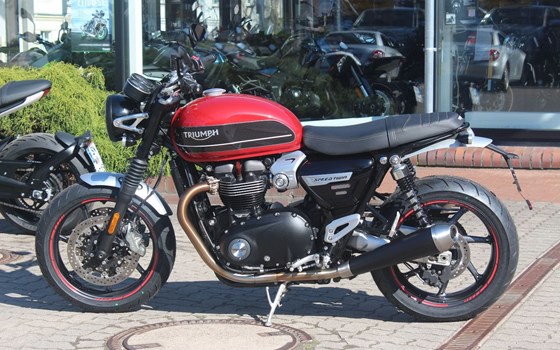 Gebrauchtmotorrad Triumph Speed Twin 1200 - Bild 4