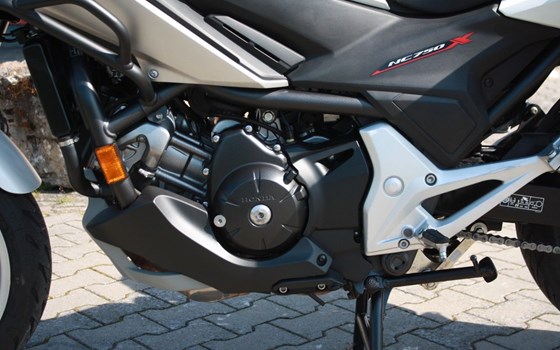 Gebrauchtmotorrad Honda NC750X DCT - Bild 15