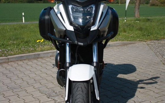 Gebrauchtmotorrad Honda NC750X DCT - Bild 6
