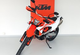 Neumotorrad KTM 690 Enduro R