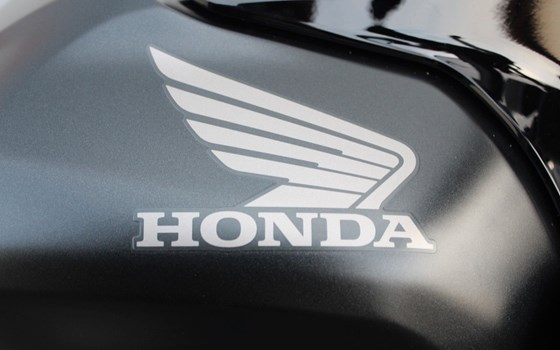 Gebrauchtmotorrad Honda CB650R E-Clutch - Bild 15