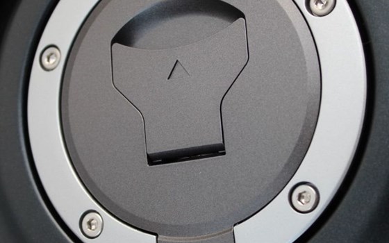 Gebrauchtmotorrad Honda CB650R E-Clutch - Bild 21