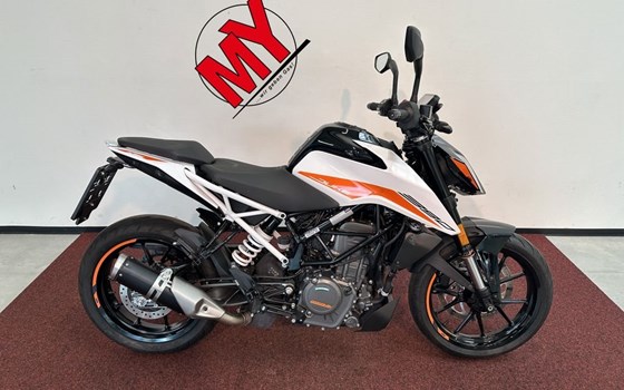 Gebrauchtmotorrad KTM 390 Duke - Bild 1