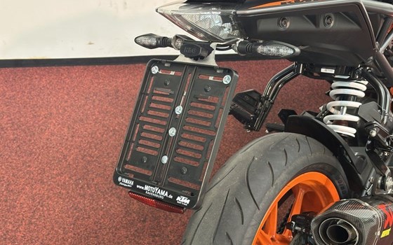 Gebrauchtmotorrad KTM 125 Duke - Bild 9