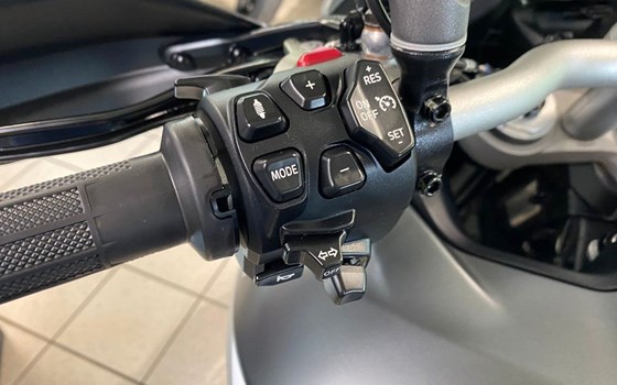 Gebrauchtmotorrad Ducati Multistrada V4 S - Bild 11