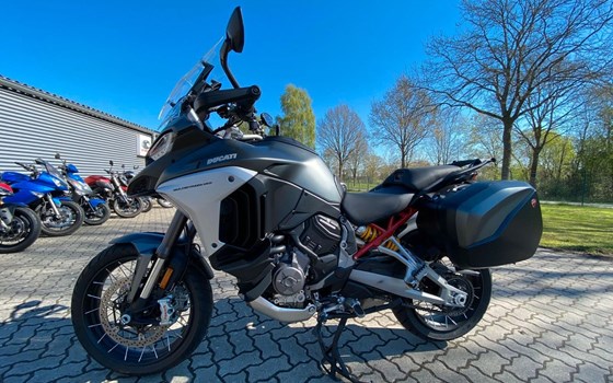 Gebrauchtmotorrad Ducati Multistrada V4 S - Bild 2