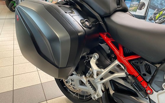 Gebrauchtmotorrad Ducati Multistrada V4 S - Bild 9