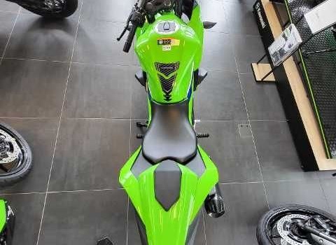 Gebrauchtmotorrad Kawasaki Ninja 125 - Bild 5