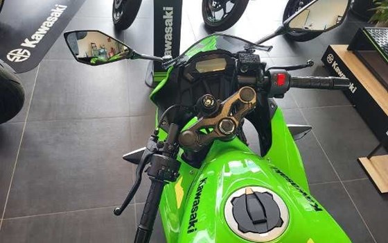 Gebrauchtmotorrad Kawasaki Ninja 125 - Bild 6