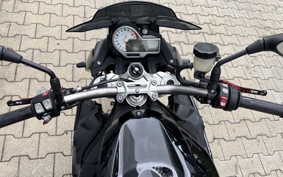 Gebrauchtmotorrad BMW S 1000 R - Bild 12