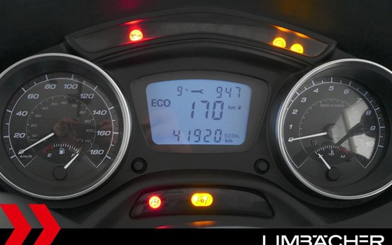 Gebrauchtmotorrad Piaggio MP3 500ie LT Business - Bild 12