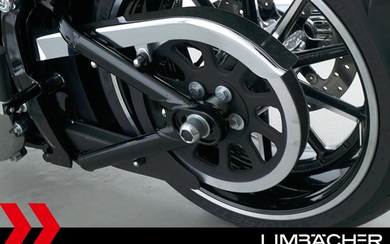 Gebrauchtmotorrad Harley-Davidson Softail Breakout FXSB - Bild 19