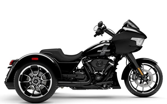 Gebrauchtmotorrad Harley-Davidson Road Glide 3 - Bild 10