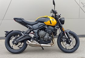 Triumph Trident 660