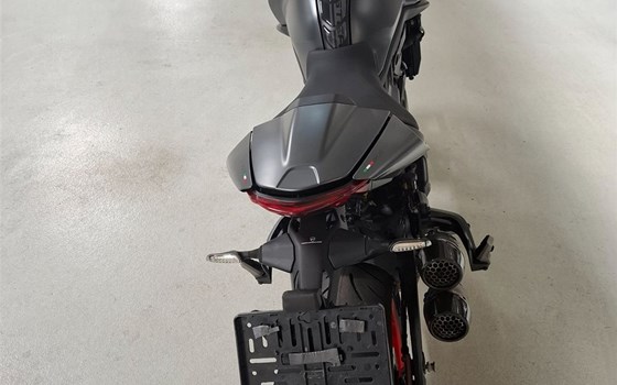 Gebrauchtmotorrad Ducati Monster + - Bild 12