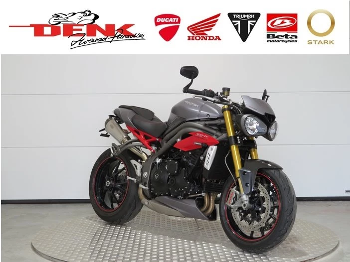 Triumph Speed Triple R