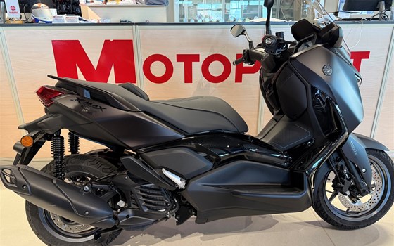 Gebrauchtmotorrad Yamaha XMAX 125 Tech MAX - Bild 1