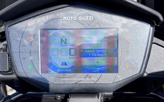 Gebrauchtmotorrad Moto Guzzi V85 TT Travel - Bild 4