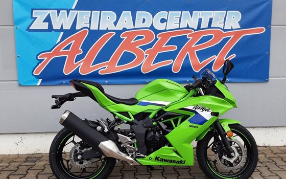 Gebrauchtmotorrad Kawasaki Ninja 125 - Bild 1