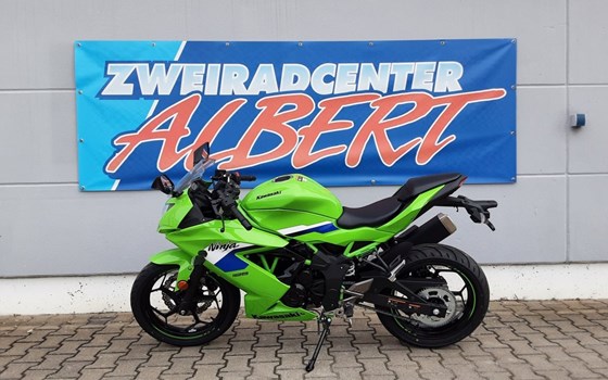 Gebrauchtmotorrad Kawasaki Ninja 125 - Bild 5